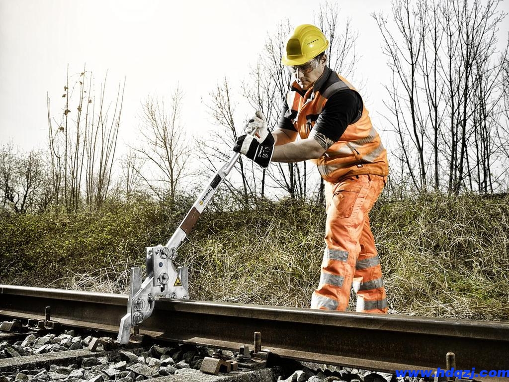 鋼軌起重裝置40.05 鋼軌起重裝置40.05