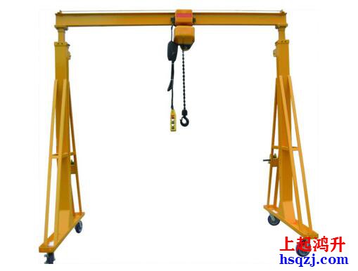 打開龍門吊前注意事項回轉支承保養