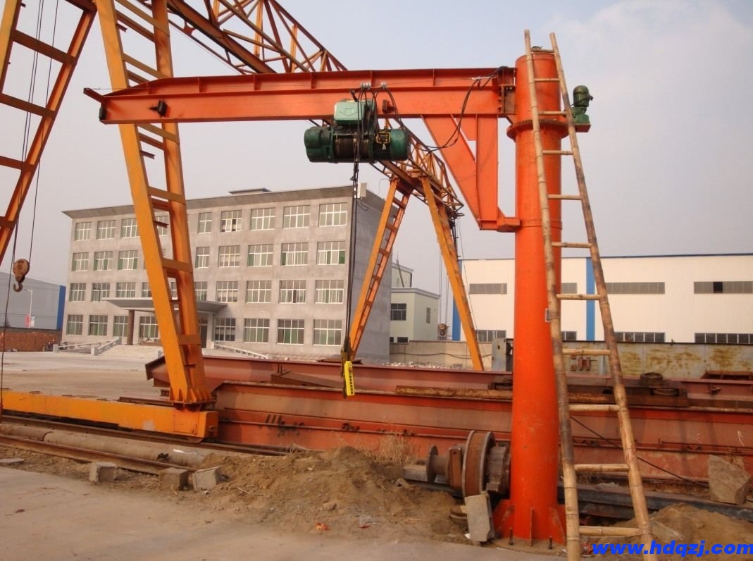 懸臂起重機的吊鉤應(yīng)該如何保養(yǎng)？